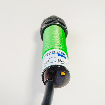 红外线感应器洗车轮光电开关漫反射传感器NPN远距离E3F-DS300C4