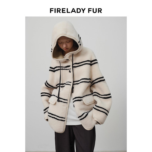 付智恩进口皮毛一体皮草外套