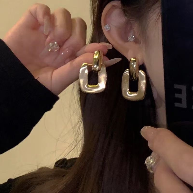 srrmhyn复古港风金属耳环女小众百搭几何方形耳环2023年,节庆用品/礼品,创意/设计玩具,淘宝优惠券,粉丝福利购,淘宝优惠卷