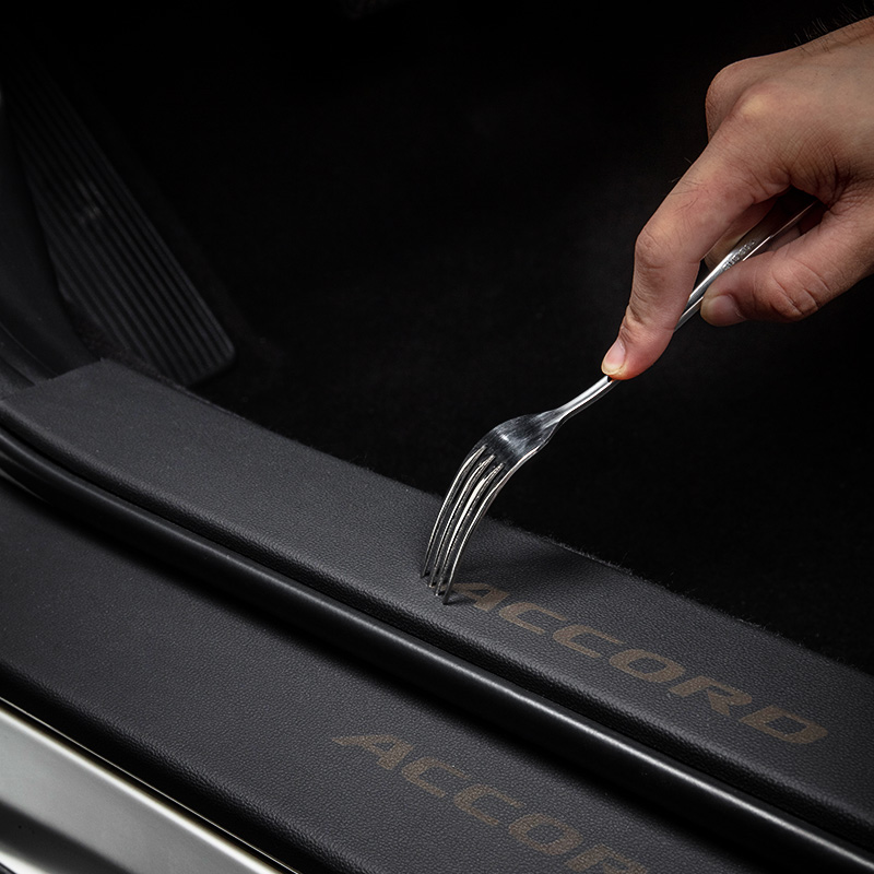 哈弗h6哈佛第三代国潮版汽车装饰用品大全脚踏板改装件门槛条保护