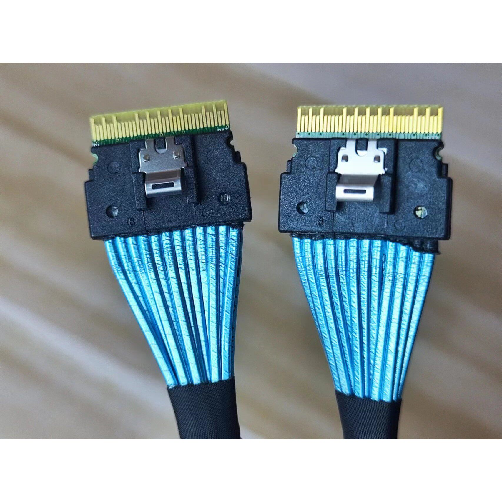 Slim SAS 4.0 SFF-8654 8i服务器阵列卡24G高速数据线主板接背板