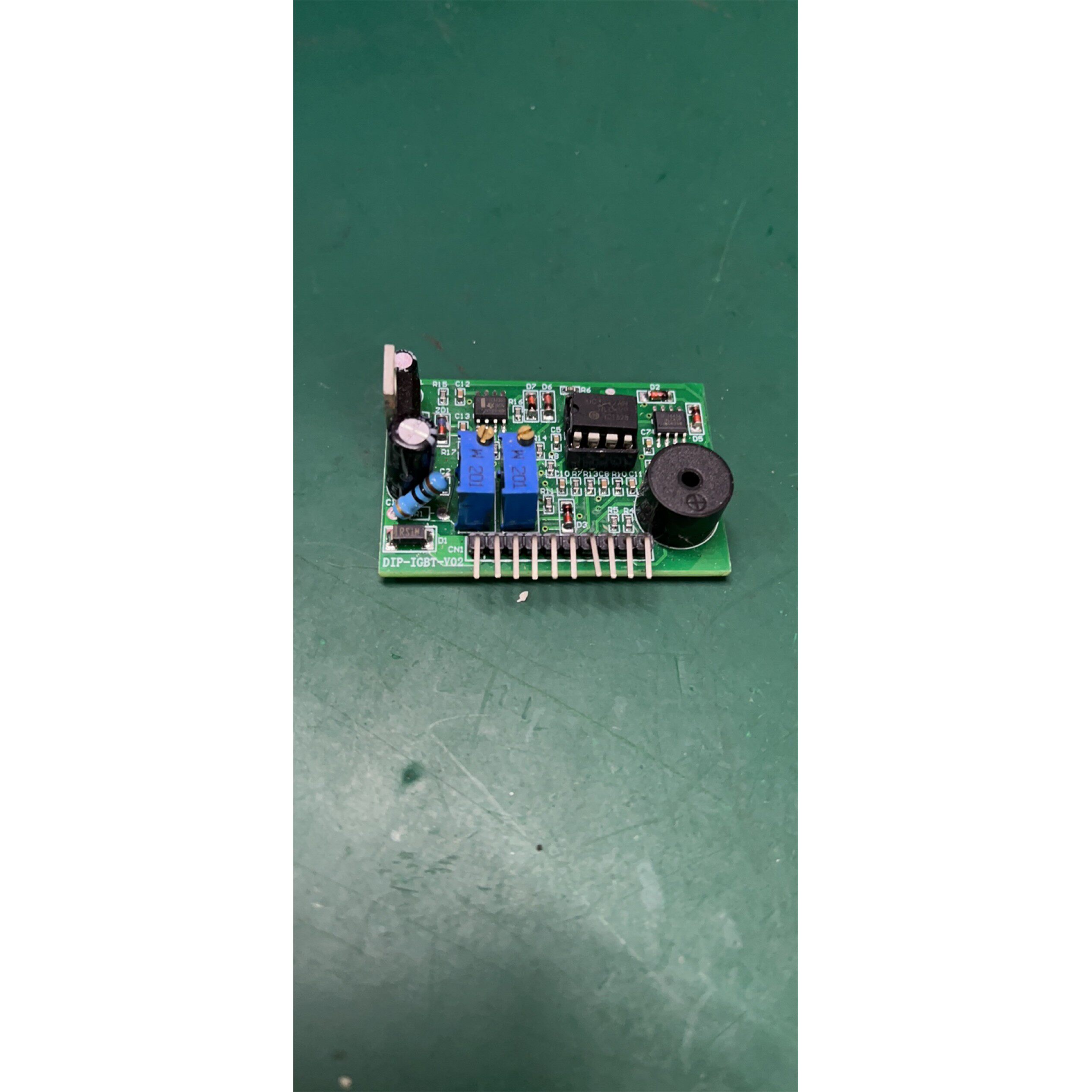 IGBT驱动板可驱动电磁炉管 电焊机管 供电AC24v频率15-400HZ