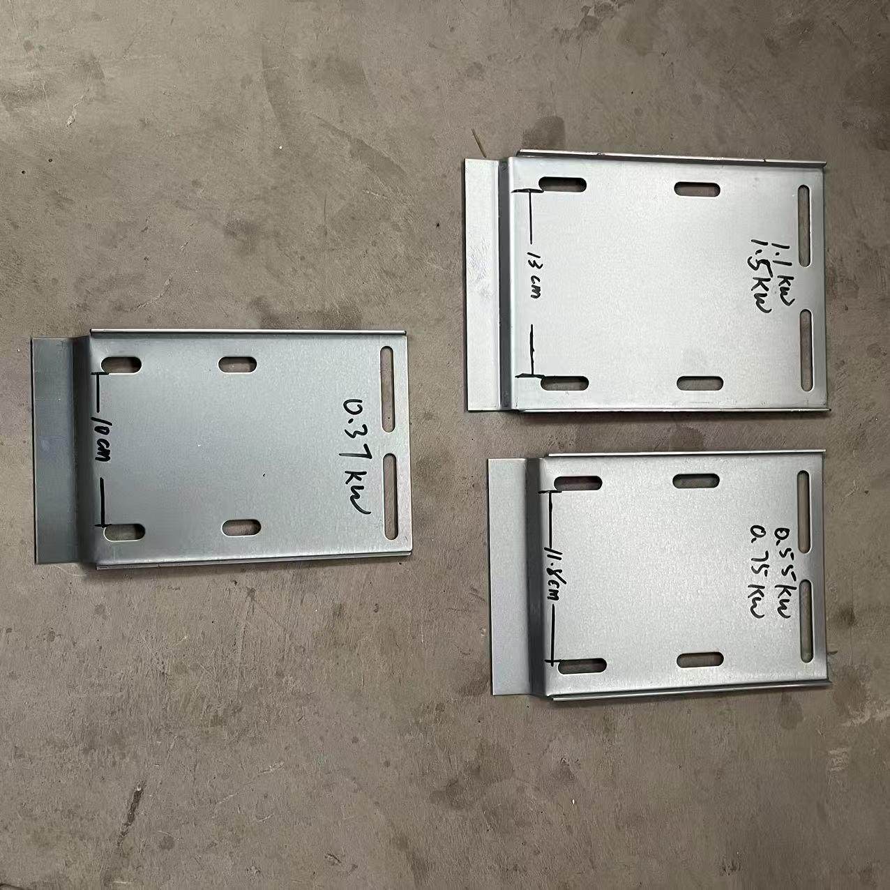 负压风机电机底座养殖风机电机配件大全电机固定底板加厚原厂底板