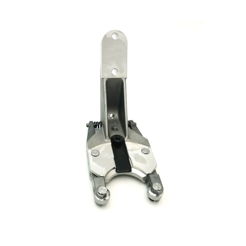 圣杰刀库配件BT30刀爪刀夹CNC钻攻机刀卡刀架bt30-16T/21T通用