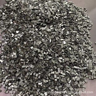 厂家直销硬质合金圆锯齿合金刀粒耐磨木工机用焊接刀头 钨钢刀片