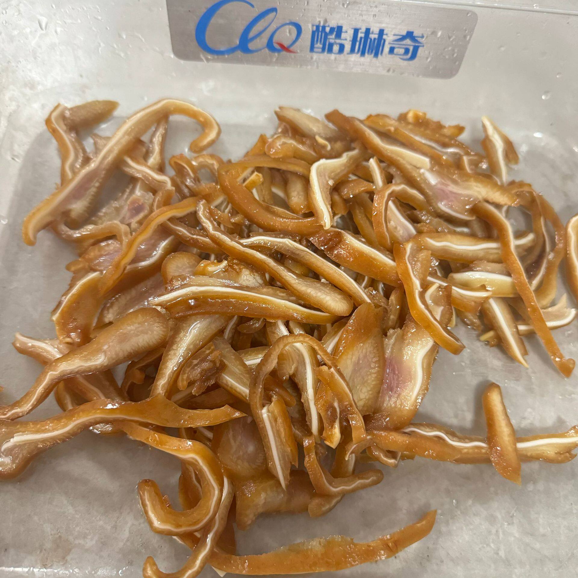 源头厂家供应大型鲜肉切片机猪耳朵切片鸡肾香菇切片等设备直销