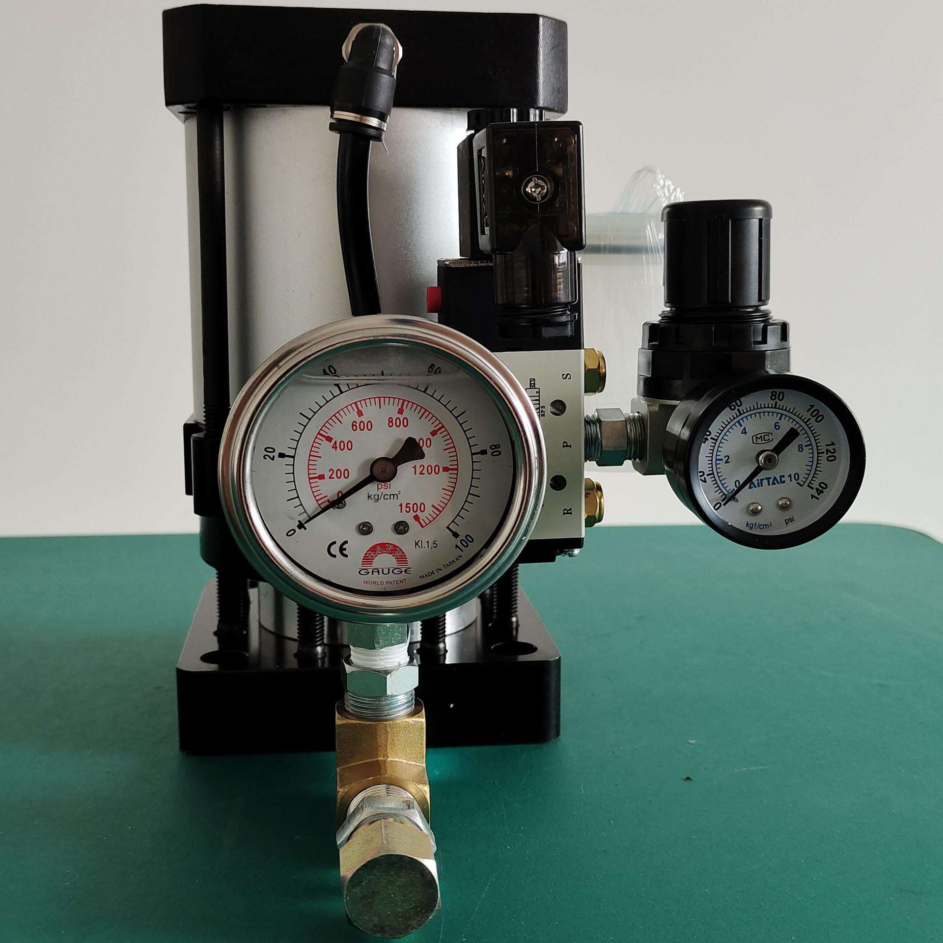 台湾原装豪澄气油压转换器气液增压缸出油稳定省能省时6.25倍70CC