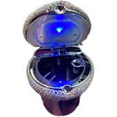 车载烟灰缸男多功能汽车用品大全女创意led灯焑灰缸车内带盖防飞