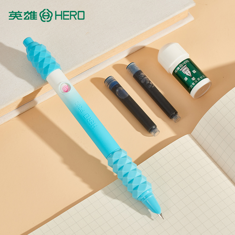 英雄暗尖钢笔钢笔小学生专用握笔矫正器矫正三年级铱金笔尖按动钢笔可擦可替换墨囊吸书法练字用墨官方旗舰店