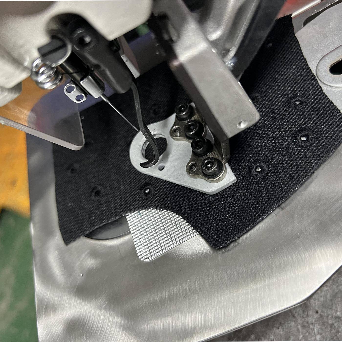 工业缝纫机1907D冲缝一体机菊花眼猫眼厂家直销