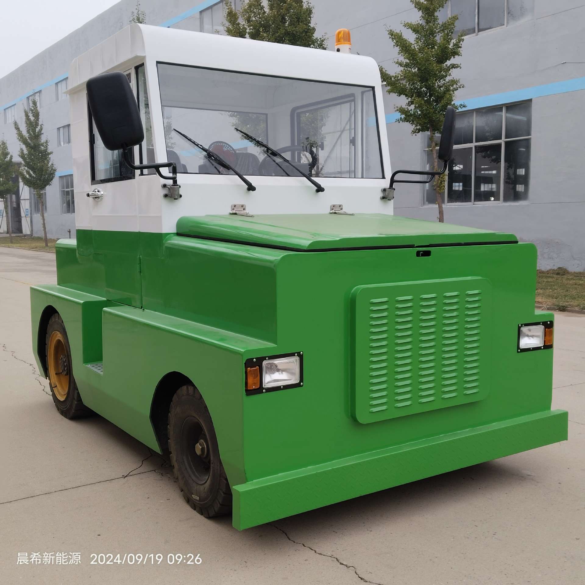 电动牵引车头25吨封闭驾驶室重型蓄电池牵引车头机场厂区车头拖车