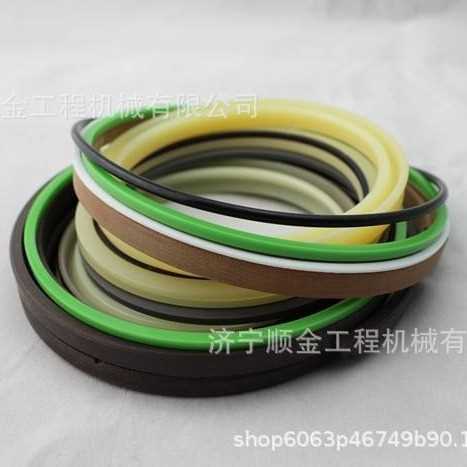 PC挖掘机PC70 PC160大臂 中臂 小臂油缸修理包 油封全车配件