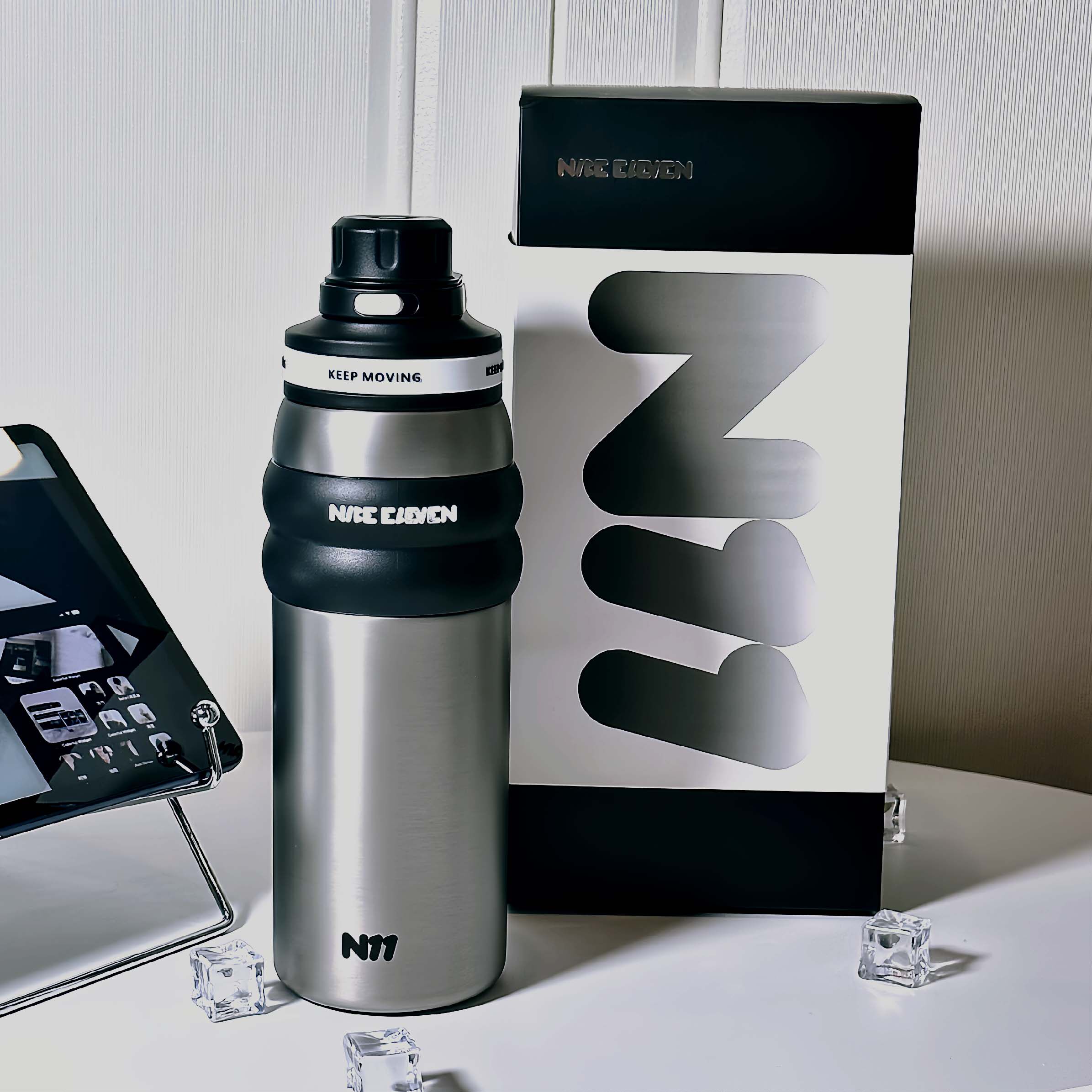 N11保温杯男款2025新款不锈钢大容量吸管运动杯送男友高颜值简约