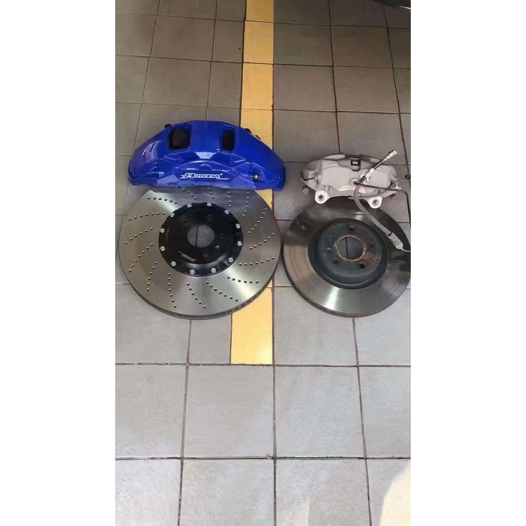 奥.迪A6/A6L/A7/A8/RS6/RS7/Q8/S8十活塞刹车卡钳改装套件