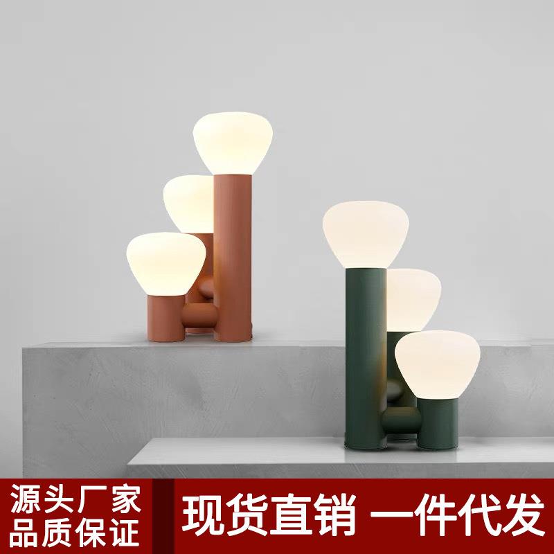 创意三叉仙人掌书房台灯简约北欧铁艺样板间民宿艺术家居个性台灯