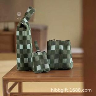 知舍手工香云纱编织格纹旅行包中式复古风壶袋保温杯袋夹棉防震