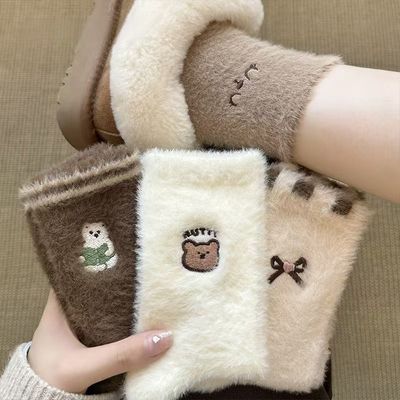 水貂绒袜子女秋冬季加厚保暖珊瑚绒月子袜居家可爱冬天毛绒睡眠袜