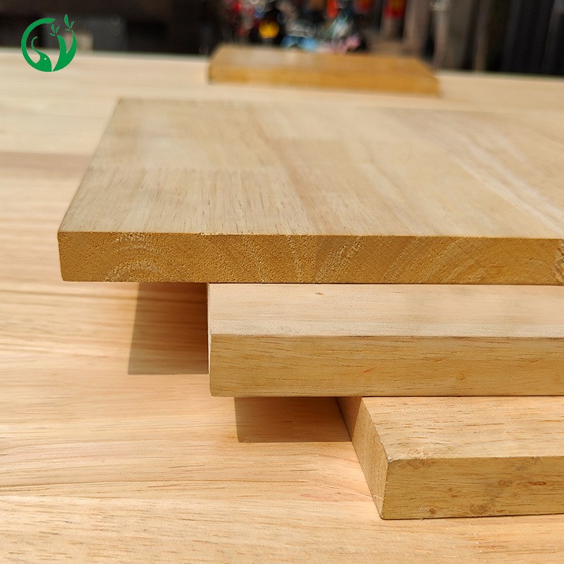 工厂直销橡胶木指接板20CM实木板材台球桌麻将桌等家具工厂原材料