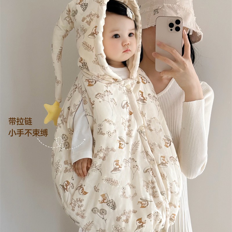 婴儿斗篷宝宝外出披风男童女童外套幼儿防风连帽披肩秋冬挡风衣被