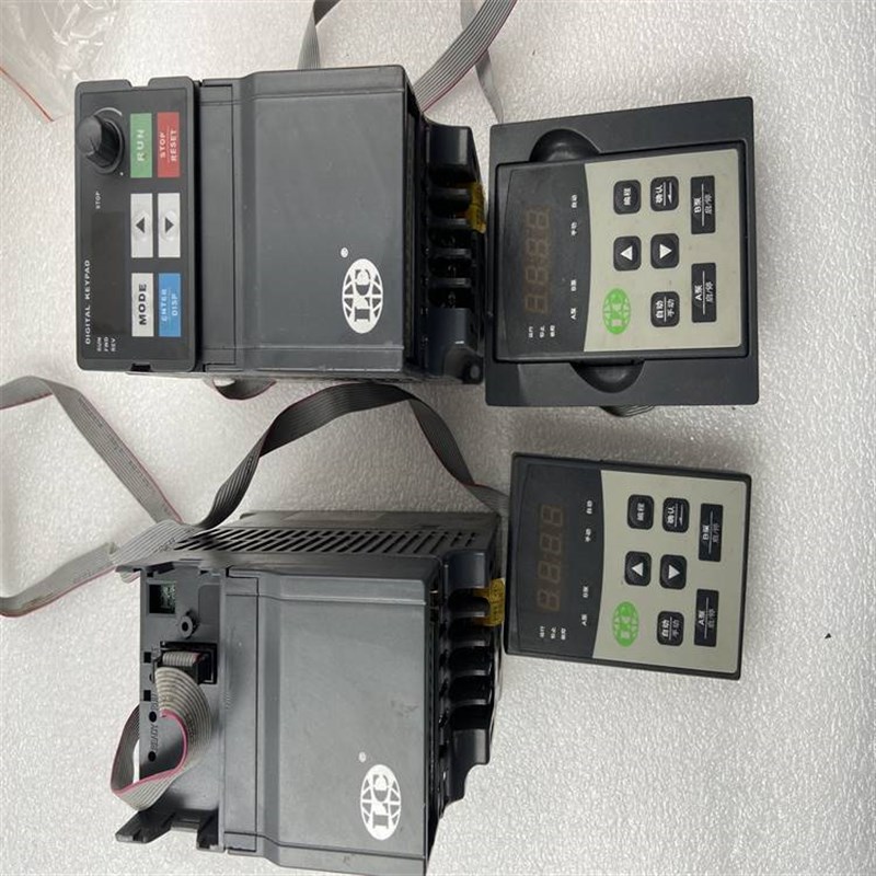 LC变频器HLC1D5M/A-3 HLC1D5M/B-3 1.5KW 380V 拆机正品 实物拍摄