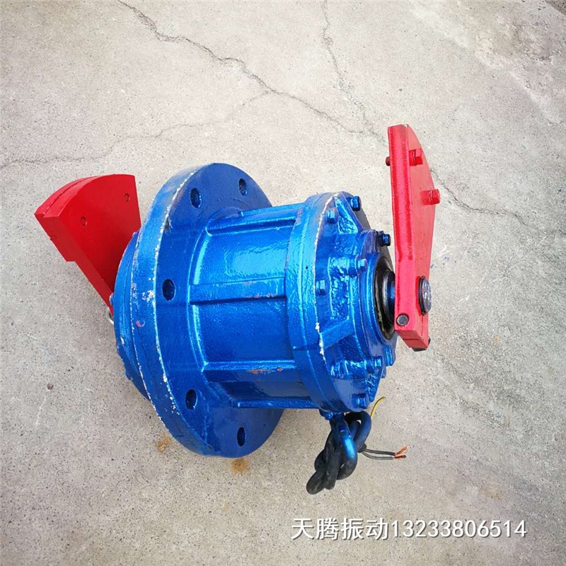 YZUL10-40.55KW三次元旋振筛分机小型振动筛电机铜芯立式振动电机