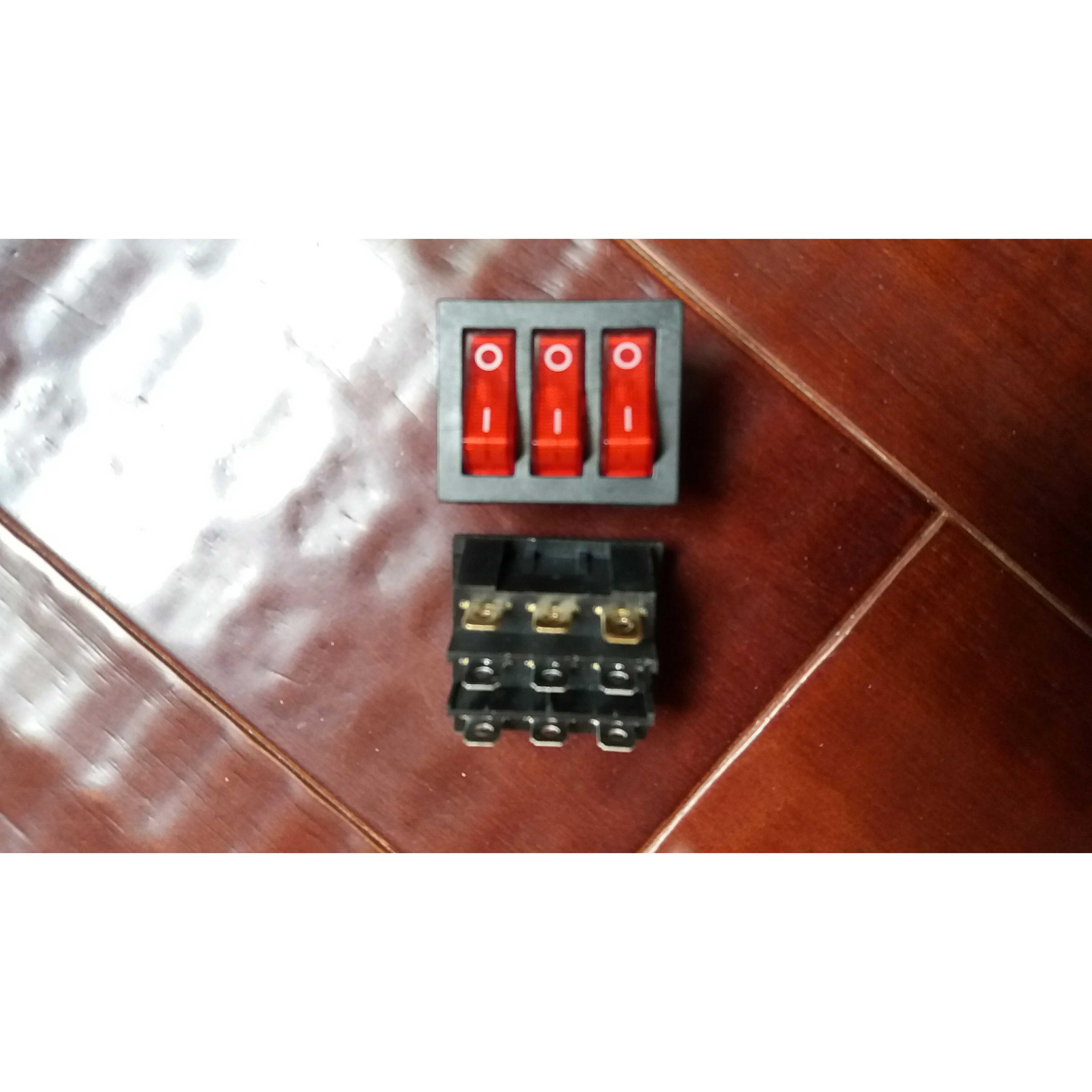 KCD3-9P 2档9脚 红色带灯 3联 船型电源 翘板开关 3合1  15A250V