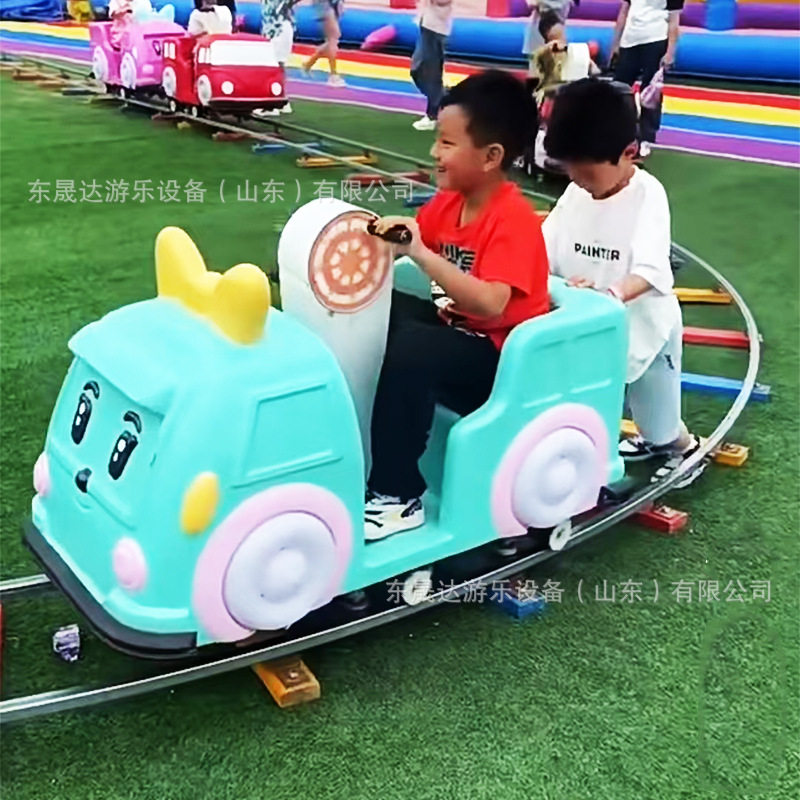 手摇小火车儿童游乐设备 幼儿园早教中心无动力有轨游乐场设施