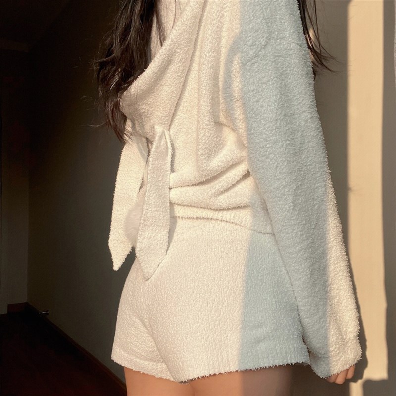 白色嗲兔兔耳朵软萌居家睡衣套装尾巴毛球短裤家居服长裤三件套