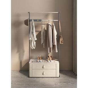 轻奢衣帽架家用不锈钢皮艺储物卧室落地挂衣架高端创意设计师家具