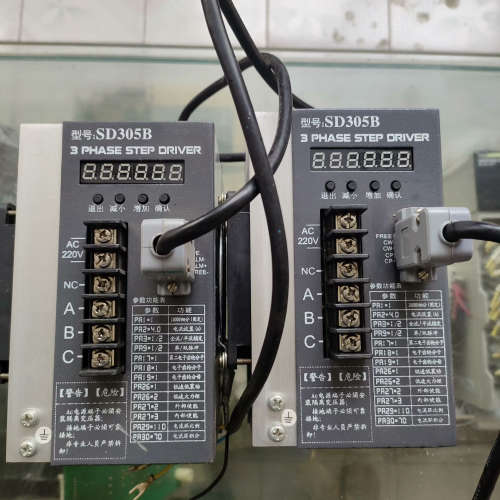 议价驱动器型号SD305B