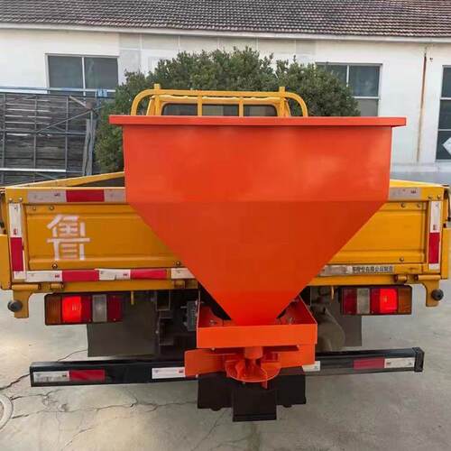 小型市政道路融雪撒盐机车载式汽油除雪洒布机融雪剂撒布机
