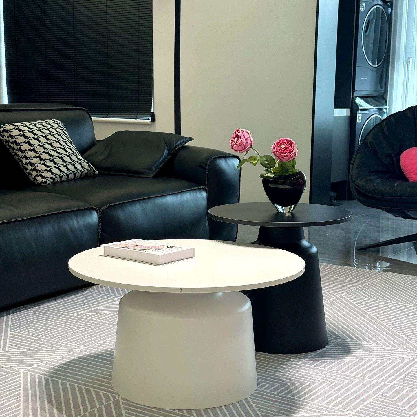 奶油风家用客厅新款茶几现代简约小户型圆形可移动网红民宿小边几