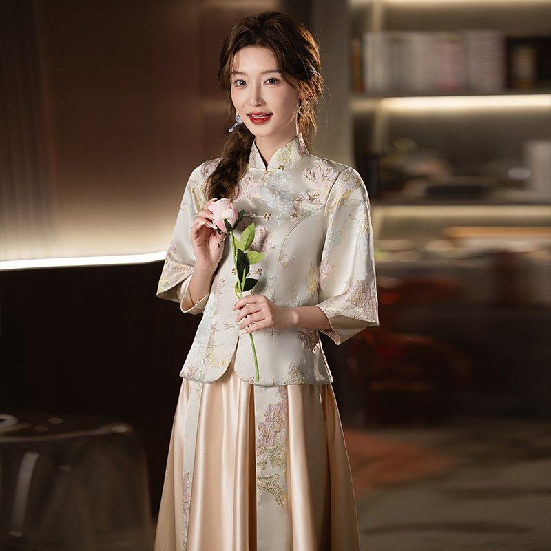 新中式伴娘服2024新款秋冬季结婚姐妹服伴娘裙长袖复古中国风礼服