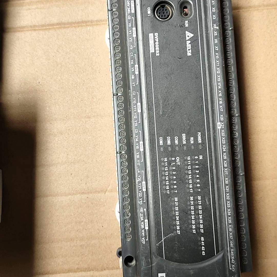 议价PLCEC3 DVP14EC00R3 ，正品，实物如