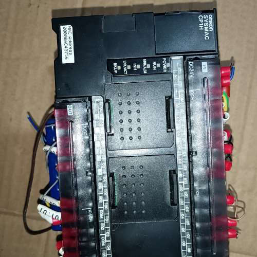 议价冲新plc1个。型号cp1h ex40dt d，装机没