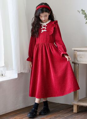 女童红色连衣裙2024洋气秋冬装灯芯绒长袖公主裙复古中大童长裙子