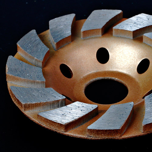 角磨机打磨片混凝土地坪水泥地面抛光片石材碗磨地坪金刚石打磨盘