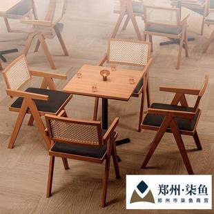 复古酒吧桌椅组合清吧小酒馆咖啡厅实木椅子茶楼西餐厅桌子