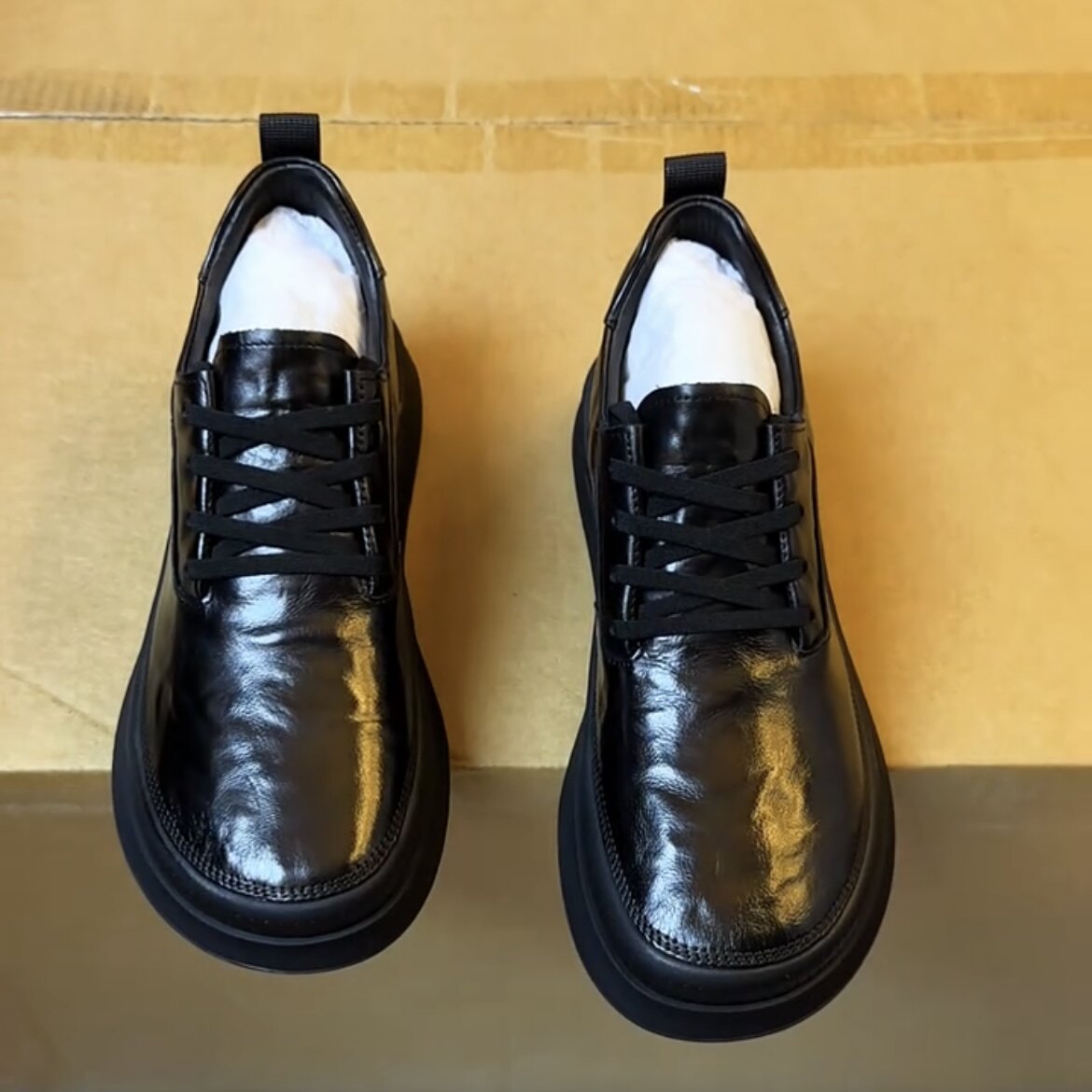 0486广州秋季款新品轻奢商务休闲高端时尚橡胶鞋底舒适洋气男鞋DN