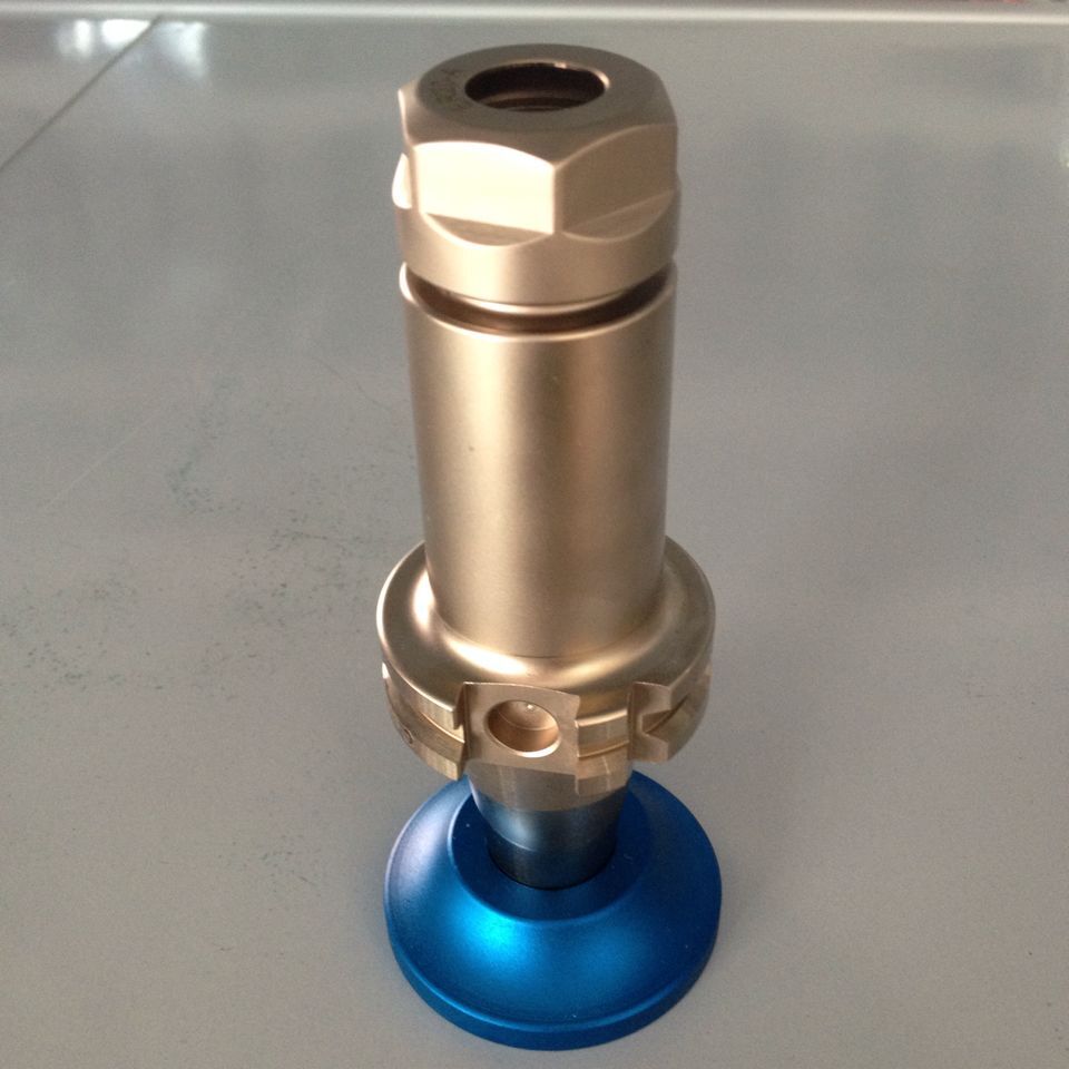 高精度SK30-ER20-100L高速动平衡刀柄