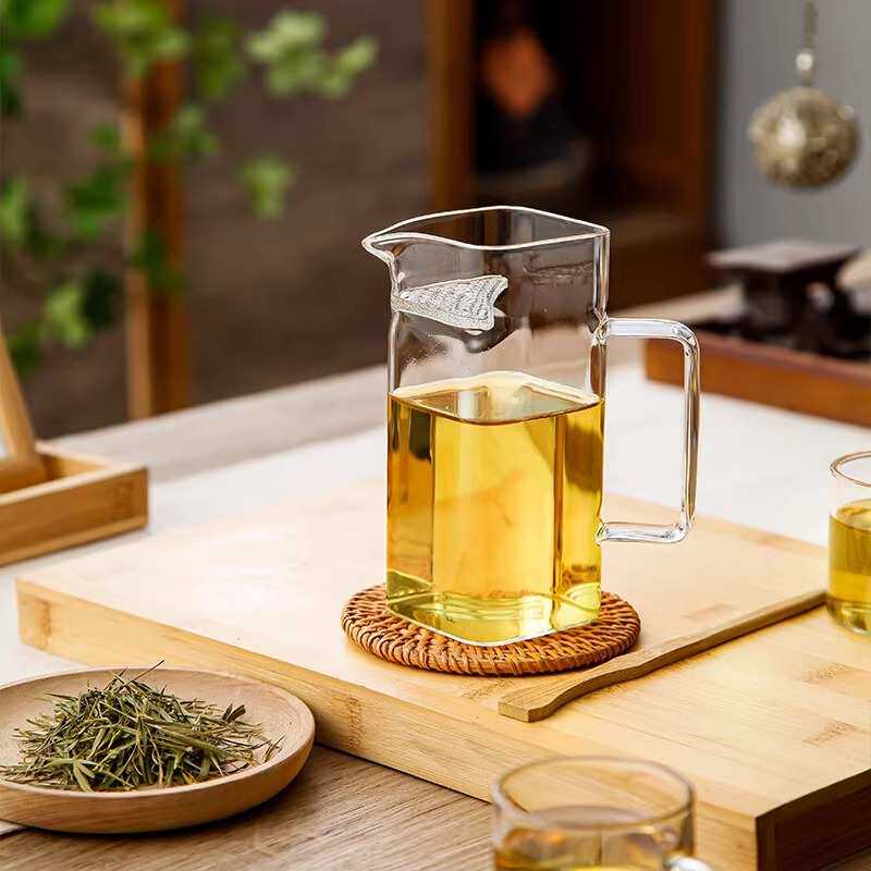 唯铭诺玻璃公道杯月牙杯过滤泡茶杯茶具400ML绿茶泡茶壶加厚耐热