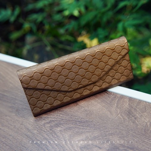 MARCWOOD眼镜盒送眼镜布