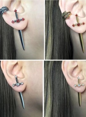 wish跨境新款哥特式剑Kinitial女士耳钉女 复古水晶钻匕首耳环
