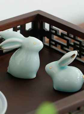 创意陶瓷2023兔年可爱兔子一对摆件茶桌桌面博古架装饰品吉祥礼物