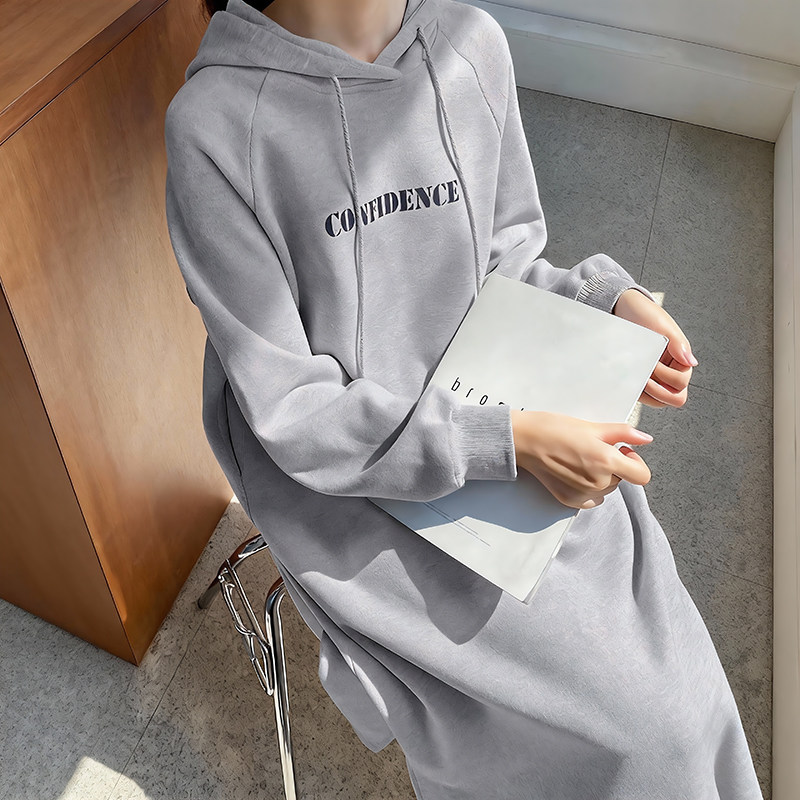 孕妇装2025秋冬季新款过膝长款卫衣裙韩版宽松休闲加绒连帽连衣裙