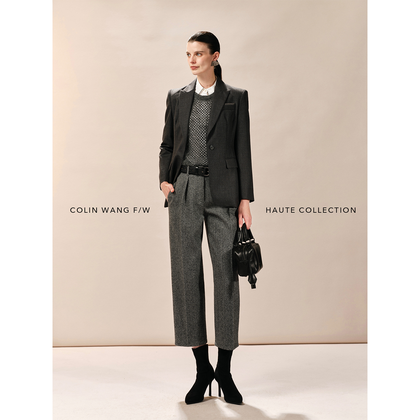 COLINWANG-悠然绅影|奢牌同源羊毛花呢人字纹复古通勤九分西装裤