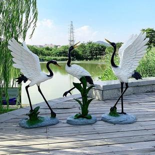 室外模拟丹顶鹤雕塑水池庭院园林森林景观装 饰玻璃纤维素描丹顶鹤