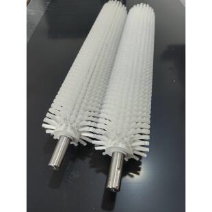 工业毛刷辊尼龙滚筒刷清洗抛光毛刷厂家螺旋机械清扫器毛刷辊