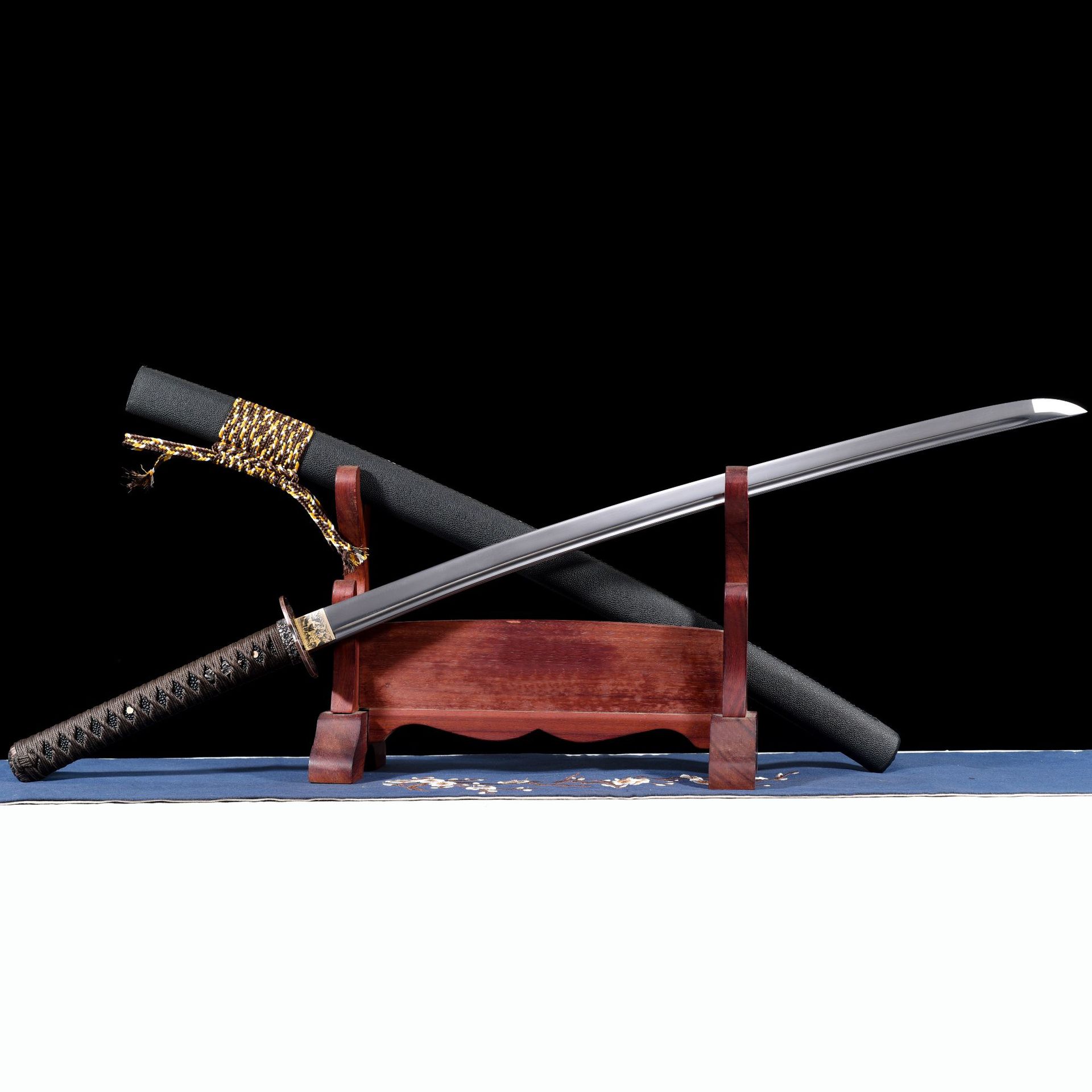 龙泉市刀剑1045中碳钢一体日式