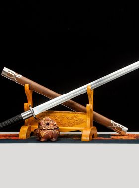 龙泉市刀剑高锰钢一体短刀双手